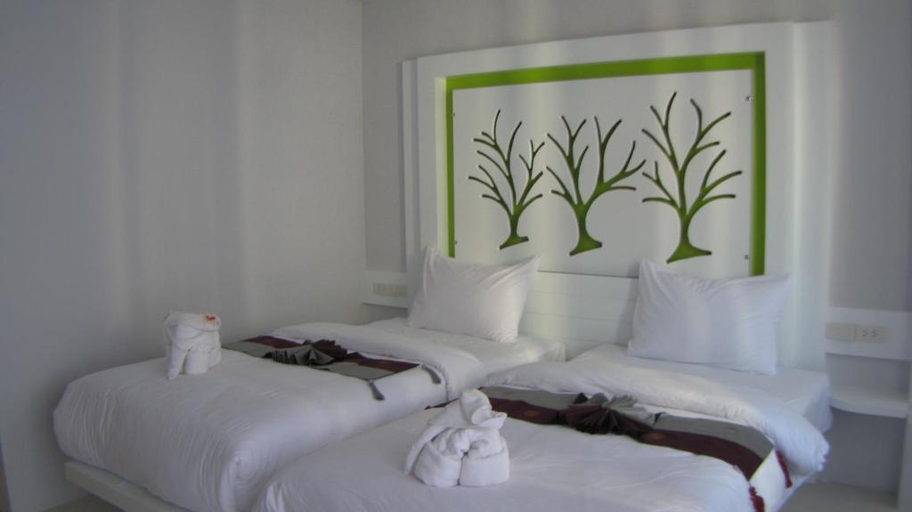 The Silk Hill Hotel Patong Стая снимка